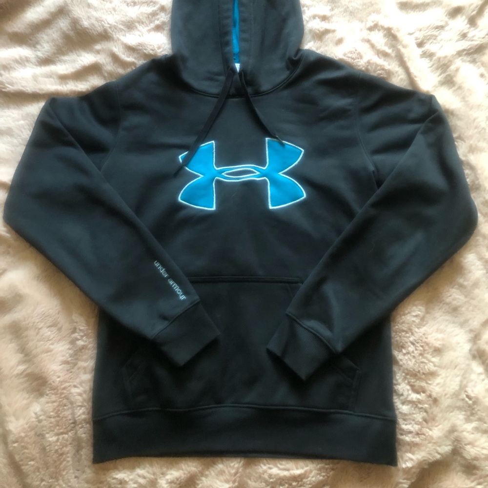 ⚠️ Under Armour • Women’s Hoodie 💙